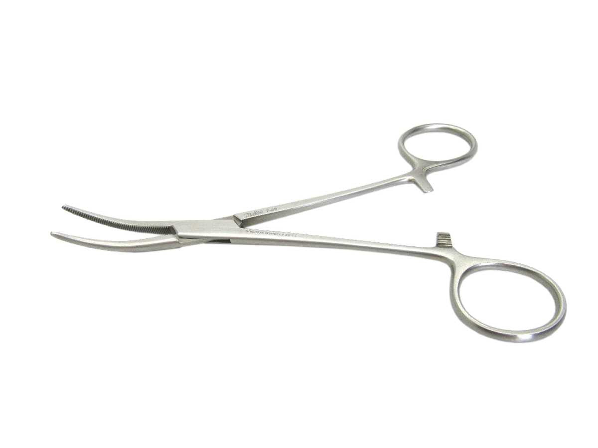 Booth Medical - Miltex 7-48 Crile Hemostatic Forceps, 6-1/4" Curved w/Locks